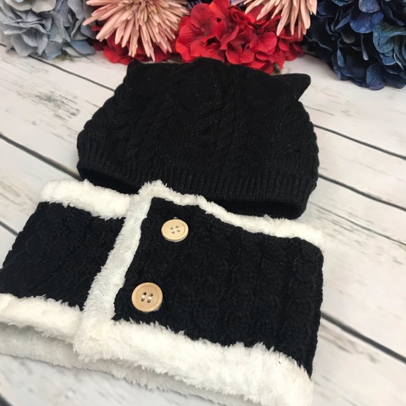 Baby/Toddler Black Hat with Ears Ring Scarf - Picture 5 of 9